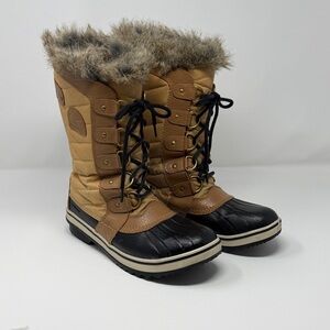 Sorel Tan and Black Winter Boots with Faux Fur